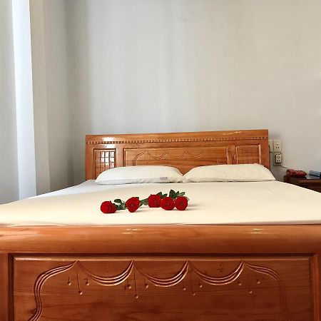 Ky Dong Hotel Хошимин Екстериор снимка
