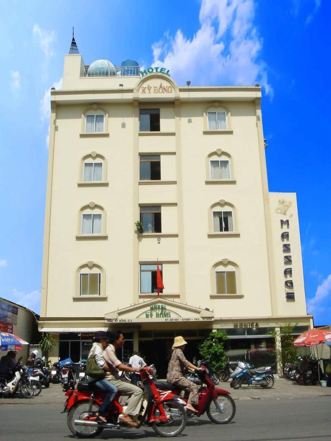 Ky Dong Hotel Хошимин Екстериор снимка